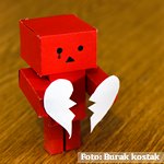 Incrementan los casos de violencia de género en España, según el INE