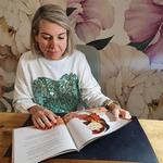 La colegiada aragonesa, Gabriela Lardiés, finalista en los premios Latino International Book Awards 2020 por su libro infantil sobre inteligencia emocional