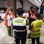 Un centenar de psicólogos atienden en la emergencia en la isla y por teléfono a la población de La Palma