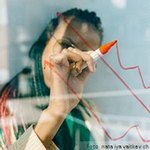 Se mantiene la tendencia ascendente en la cifra de psicólogos/as colegiados/as en España-Estadística de Profesionales sanitarios colegiados 2021