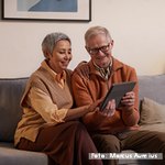 Guía para el tratamiento de la información e imagen de las personas mayores y el envejecimiento