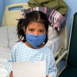 Cómo aplicar un enfoque transversal en la atención psicológica del cáncer infantil