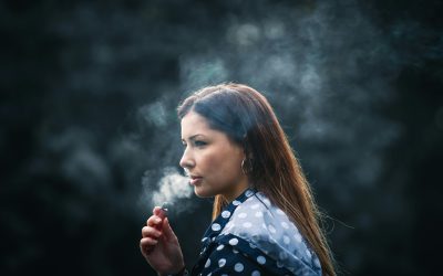 Factores psicológicos que influyen en el vapeo en adultos