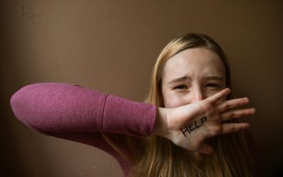 El impacto del afecto en la relación entre el trauma interpersonal y la psicosis