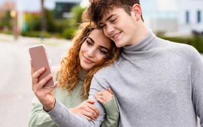 Análisis de las diferencias en conductas, motivaciones y actitudes hacia el sexting entre jóvenes