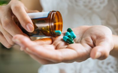 Dosis para ellos, consecuencias para ellas: la brecha farmacológica
