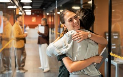 ¿Cómo prevenir y gestionar la conducta suicida en el entorno laboral?
