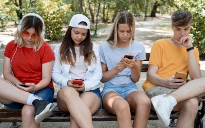 Un 60% de los menores con problemas relacionados con las tecnologías no reciben atención psicológica