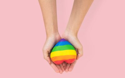 Salud mental en menores LGTBIQ+: factores de riesgo y protección y el papel clave del entorno familiar y escolar