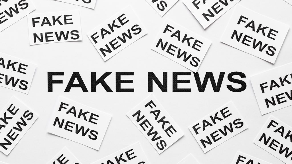 Fake news y autoritarismo.