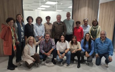 El COP Bizkaia presenta en su sede el proyecto “Club Senior”, la red de personas colegiadas mayores de 62 años 