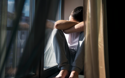 Soledad en jóvenes: transiciones vitales en tiempos de hiperconexión