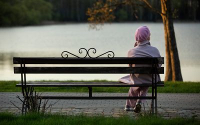 La soledad no deseada y los problemas de salud mental mantienen una relación bidireccional que se retroalimenta, según SoledadES