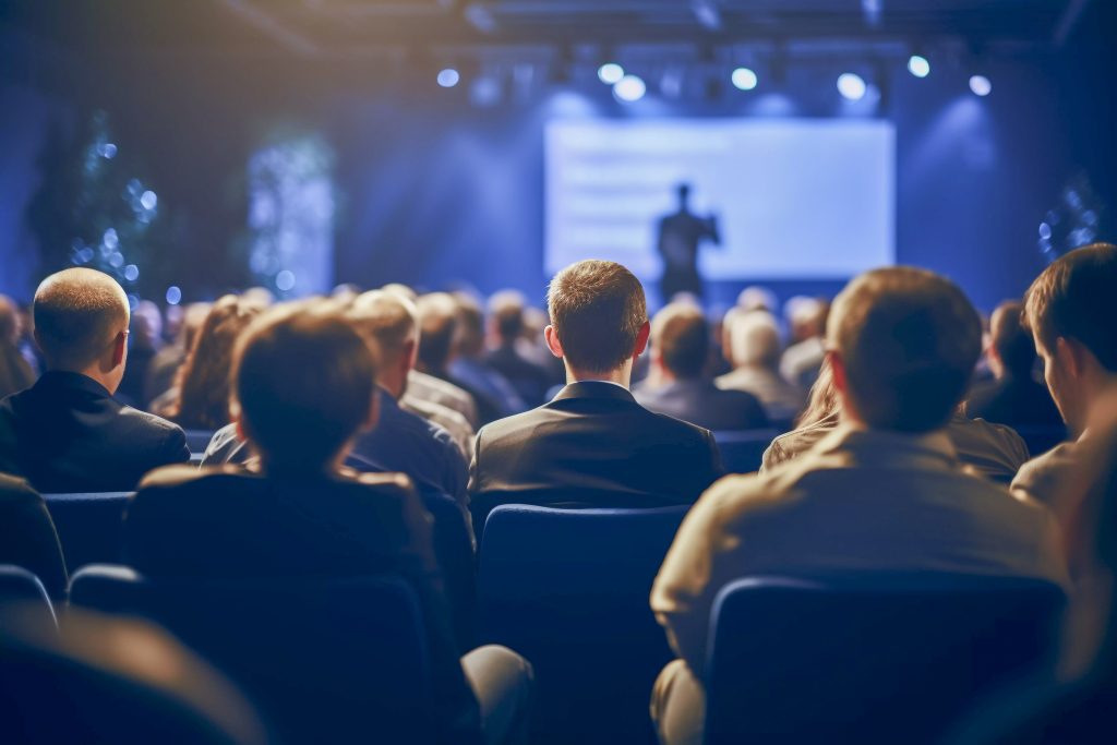 Asistentes en un congreso