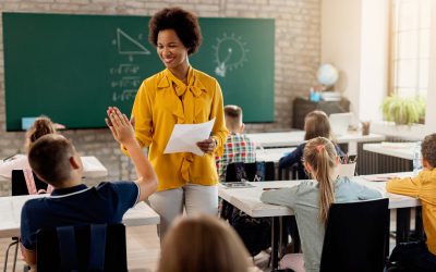 Los riesgos psicológicos y sociales amenazan la salud mental del profesorado y la calidad de la educación, advierte la EU-OSHA